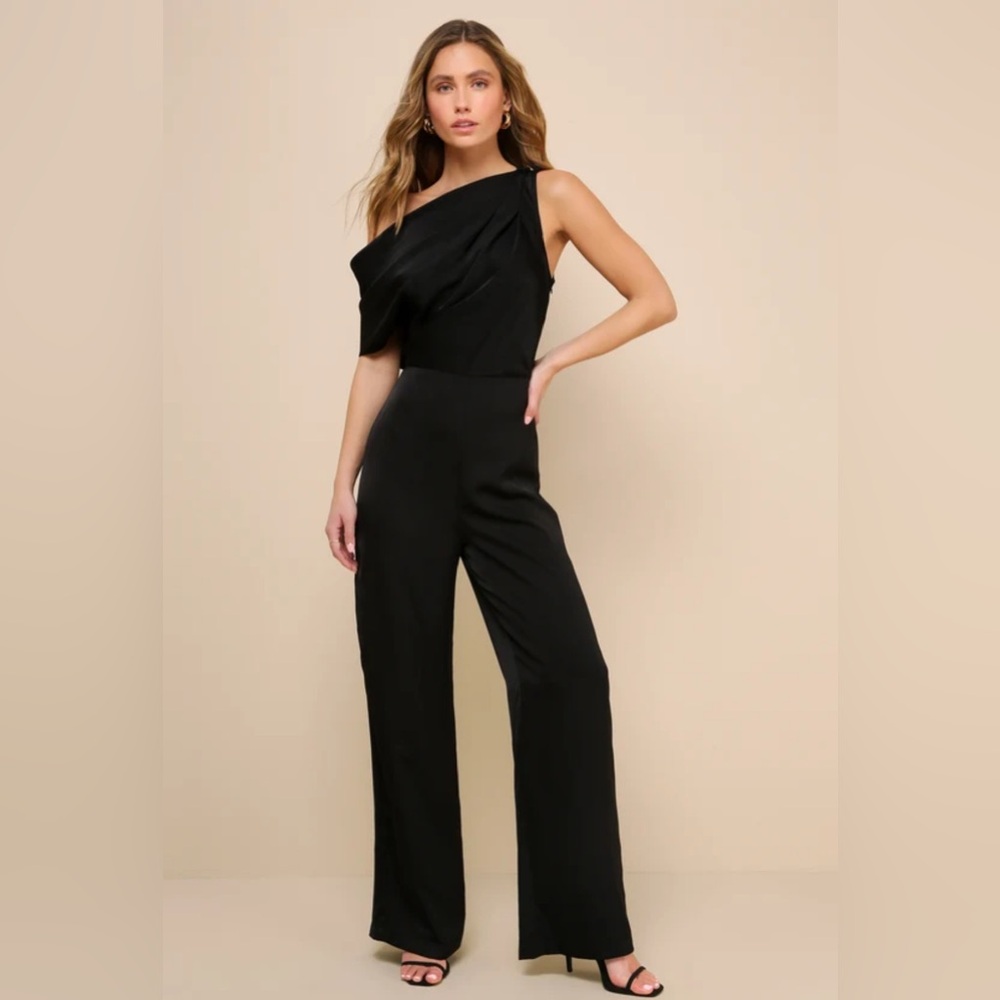 Lulus *NWT*  Babe Energy Black Satin One-Shoulder Wide-Leg Jumpsuit
